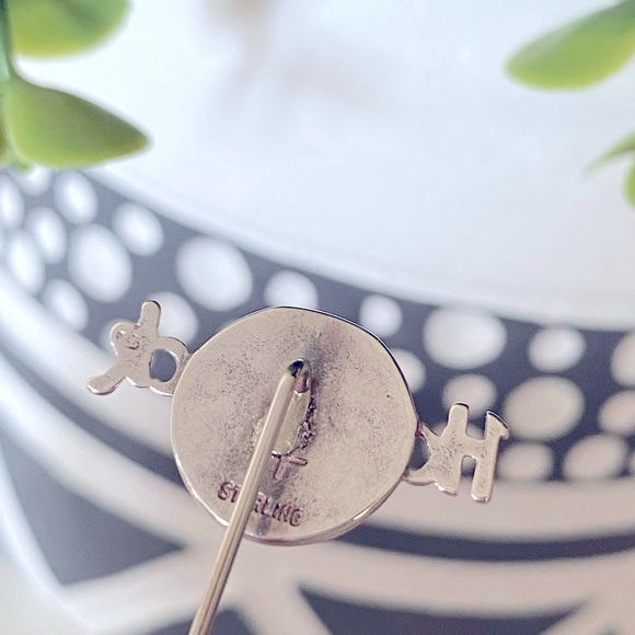 Hard Rock Cafe 1 Year of Service Staff Pin/Brooch Sterling Silver 2" - Picture 3 of 5